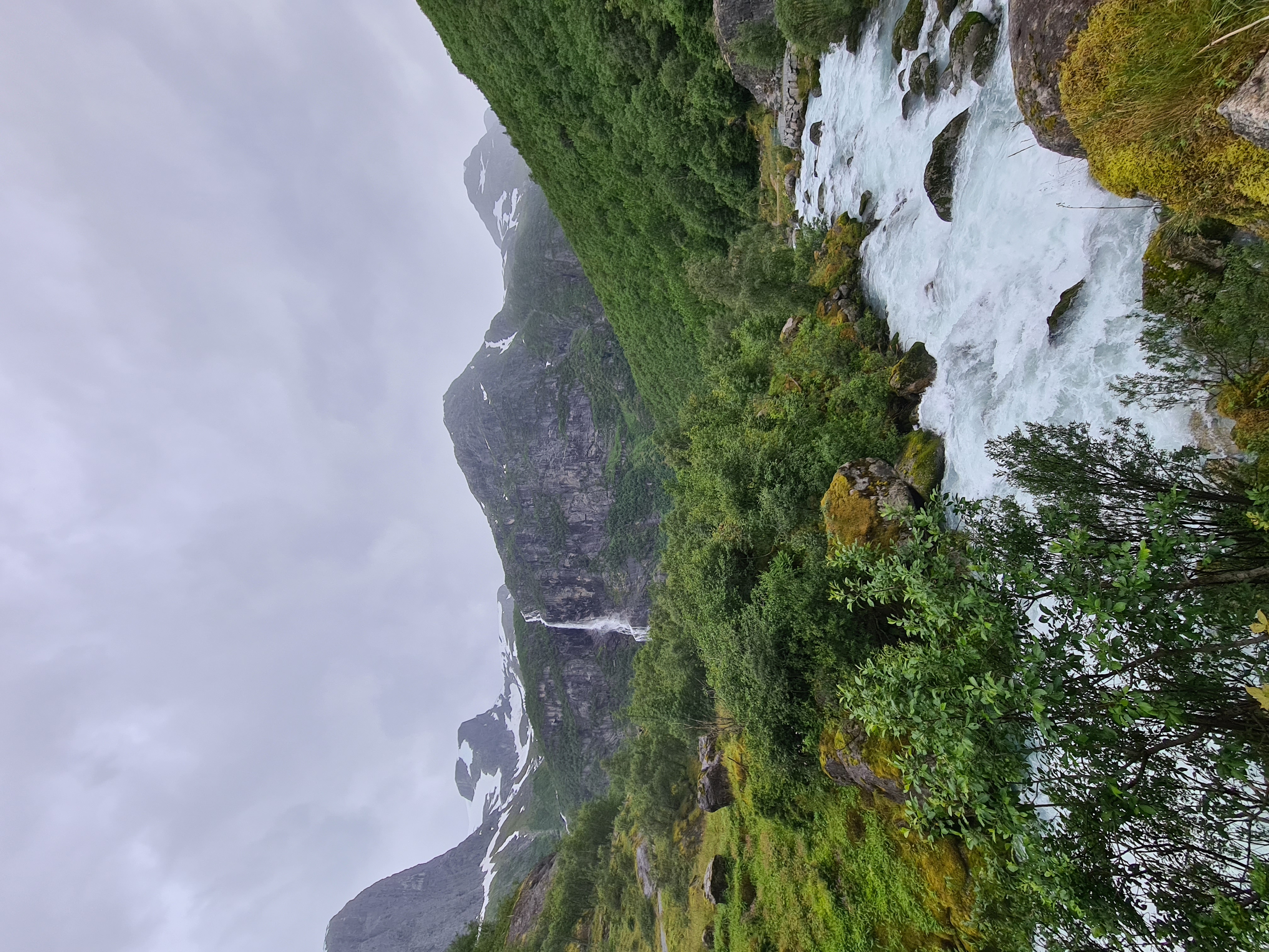 Brikdalsbreen