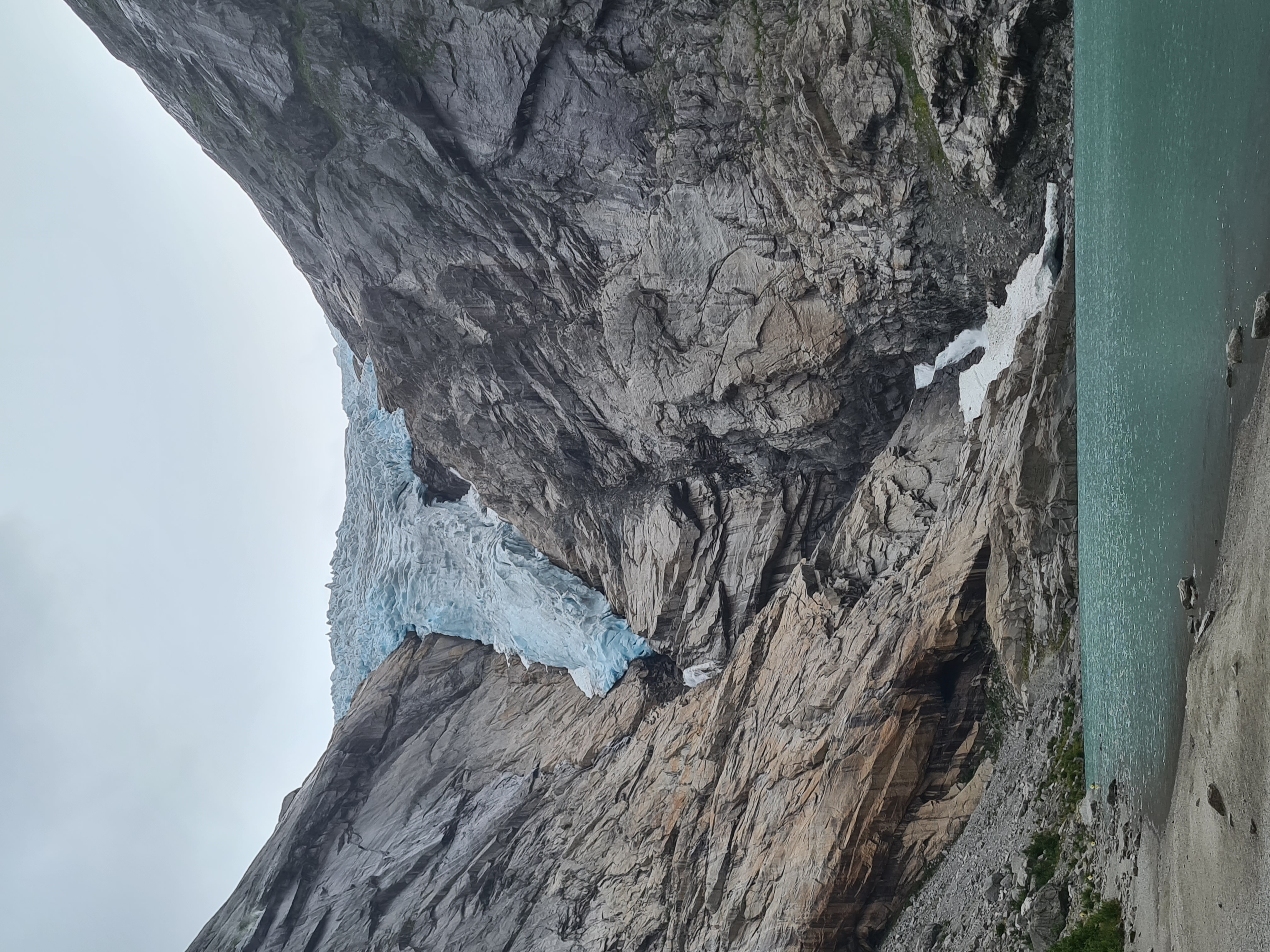 Brikdalsbreen